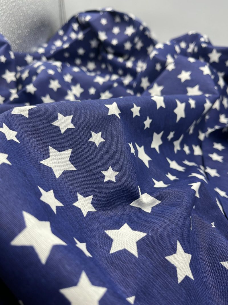 Navy Star Print Cotton Poplin Fabric – Soft Breathable Textile for Crafts, Clothing, Kidswear & Home Projects | 240x100 cm (94x39 in)
