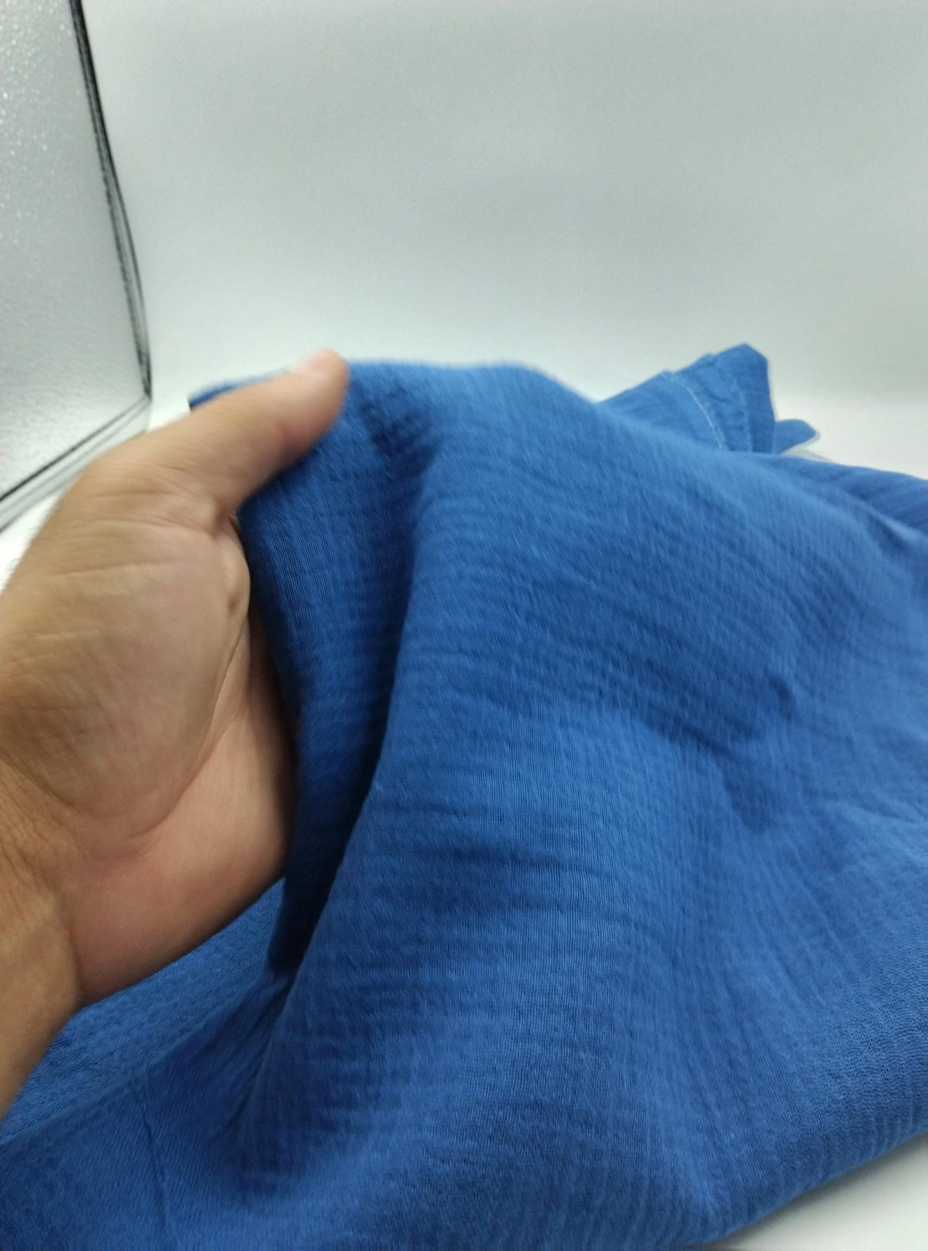 Mavi Çift Katlı Gazlı Pamuk Muslin Kumaş – Yumuşak, Kırışık ve Nefes Alan Doku | 150 cm x 100 cm