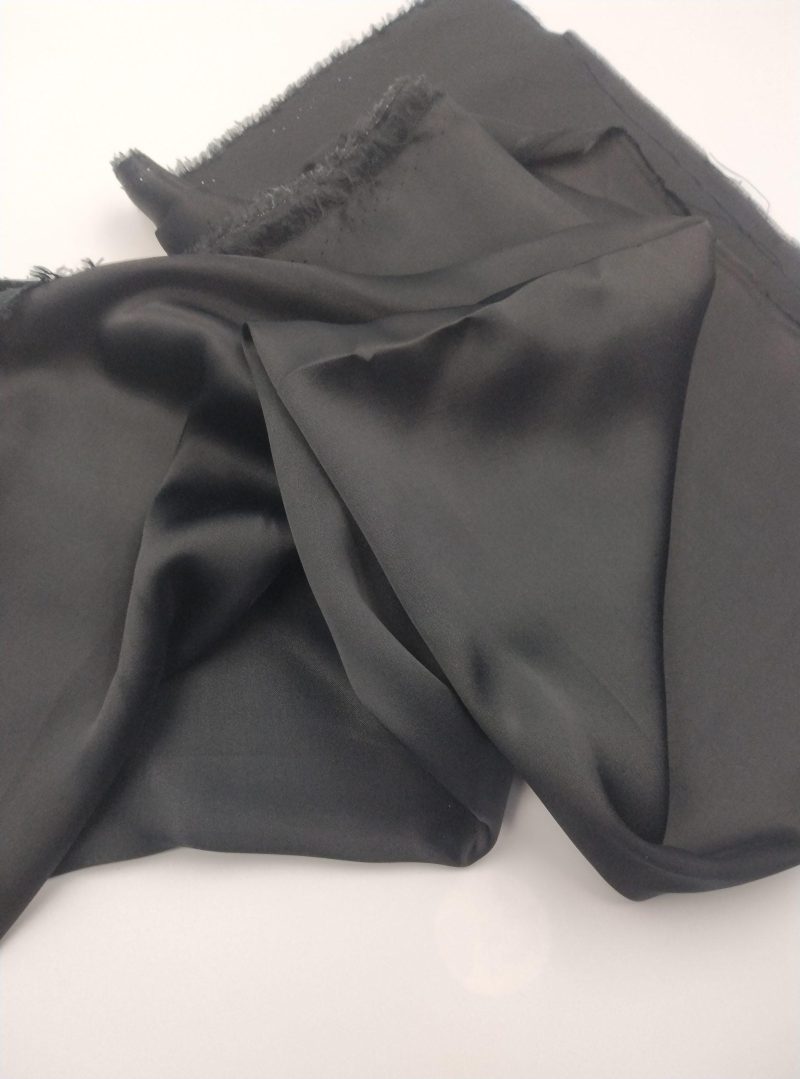 Black Satin Chiffon Fabric – Soft Drapey Silk Feel for Dresses, Blouses, Scarves, Evening Gowns, Lingerie & Bridal Sewing (150x100 cm)