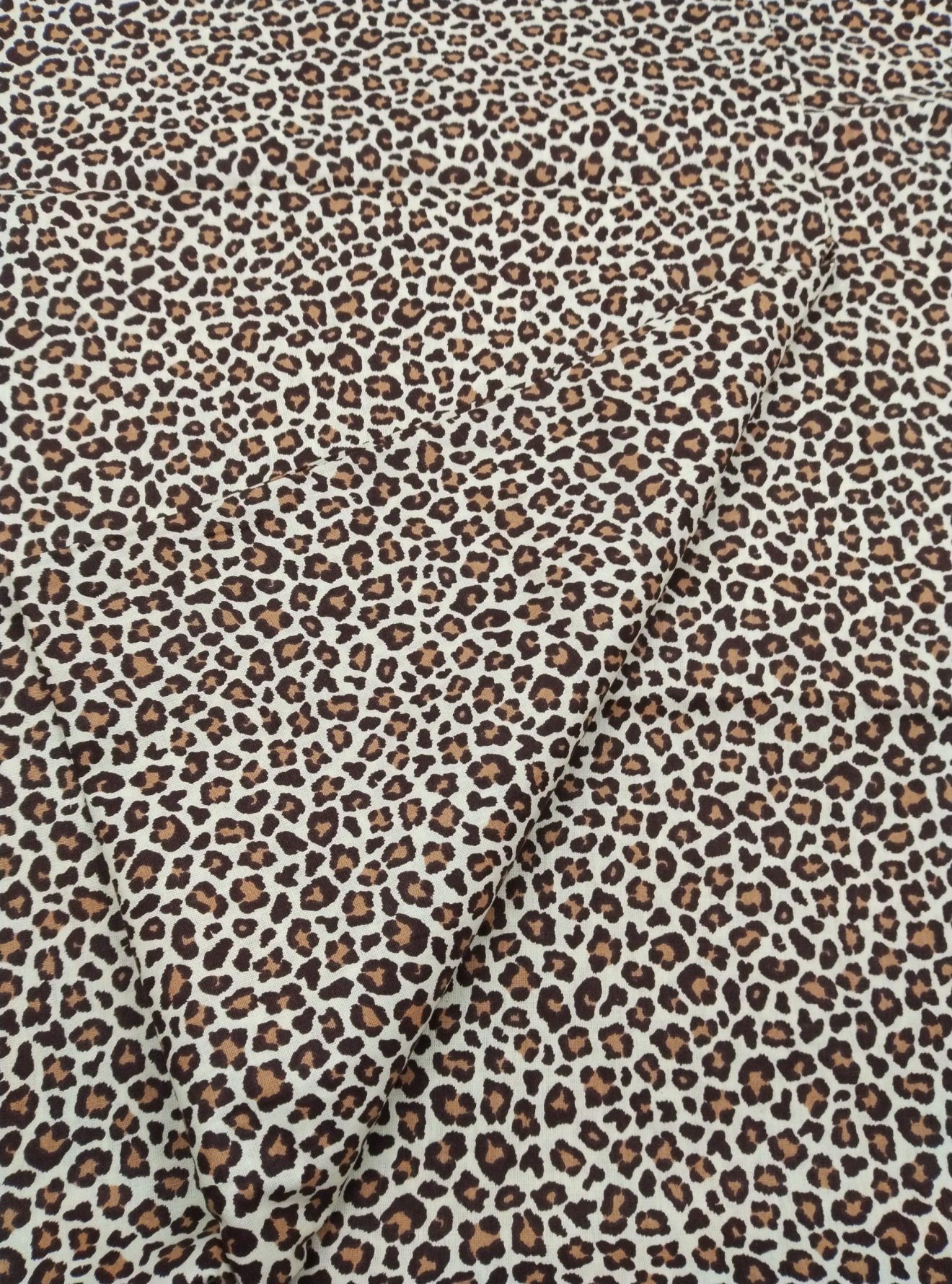 Leopar Desenli Viskon‑Pamuk Poplin Kumaş – Drapeli, Yumuşak ve Nefes Alan | 150 cm x 100 cm