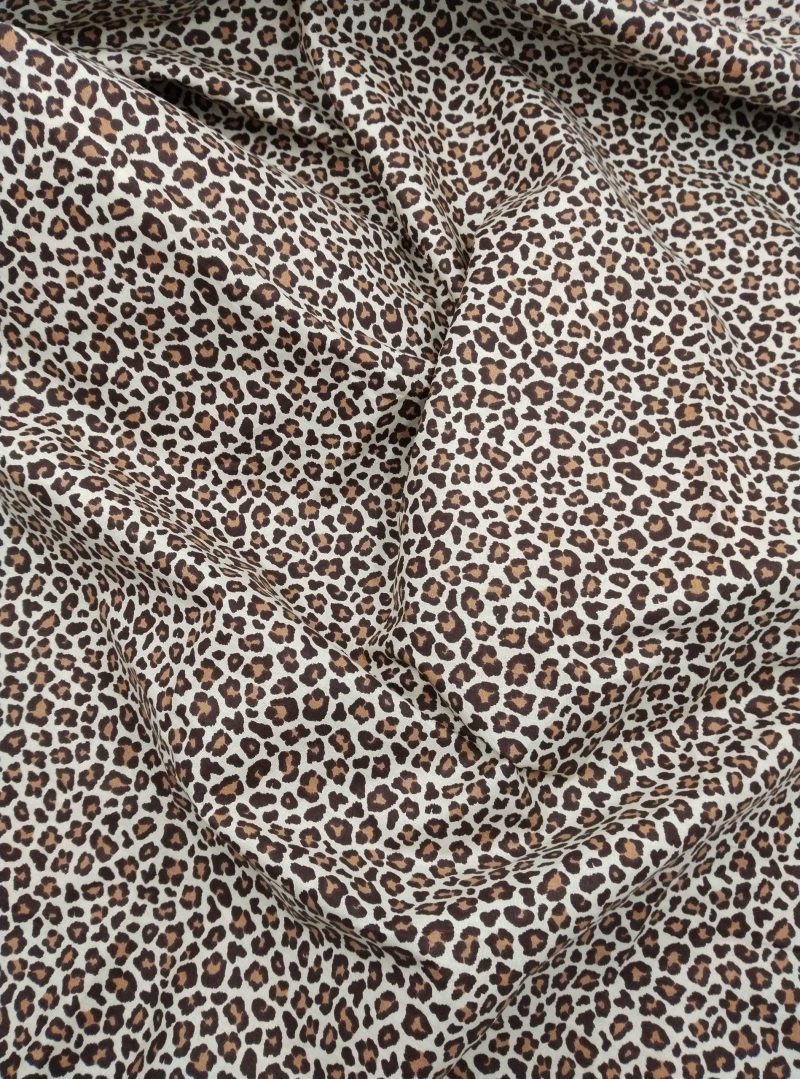 Leopard Print Viscose Cotton Poplin Fabric for Dresses, Dress Fabric for Blouses, Blouse Fabric for Skirts, Skirt Fabric (150x100 cm)