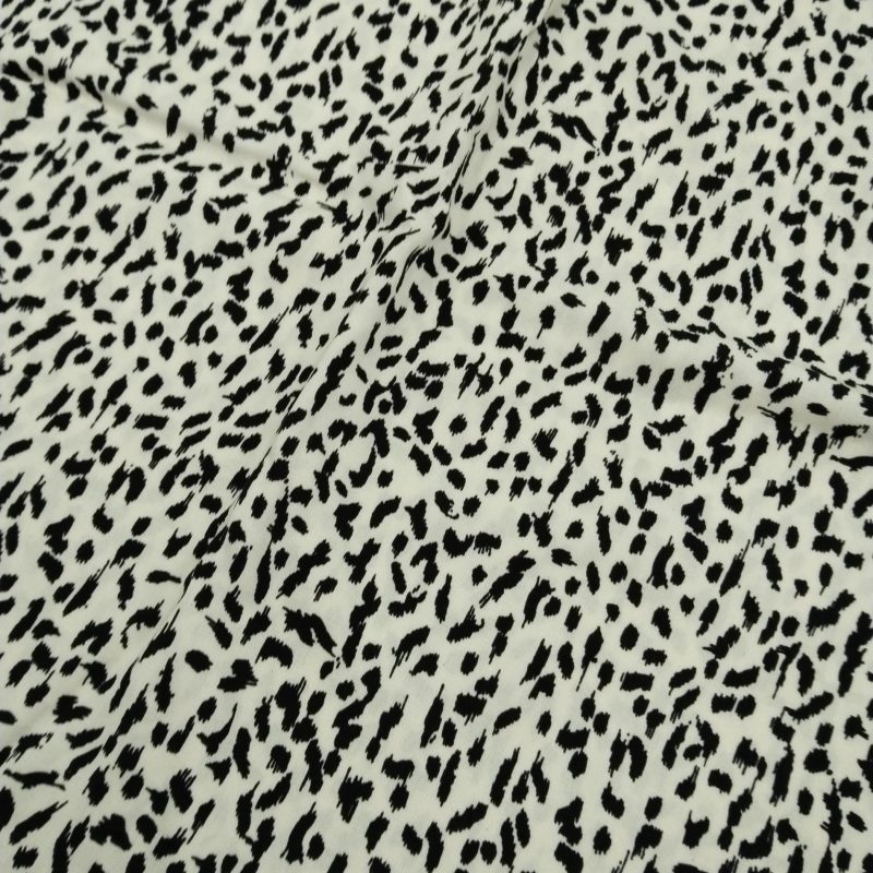 Black and White Abstract Viscose Fabric – 150x100cm Soft Lightweight Fabric for Dresses, Blouses, Shirts & Sewing Projects