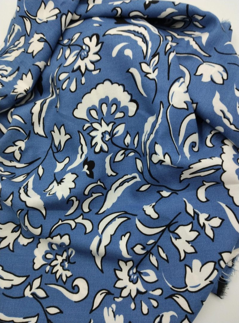 Blue Floral Viscose Cotton Fabric for Dresses, Dress Fabric for Blouses, Blouse Fabric for Skirts, Skirt Fabric Drapey Soft (150x100 cm)