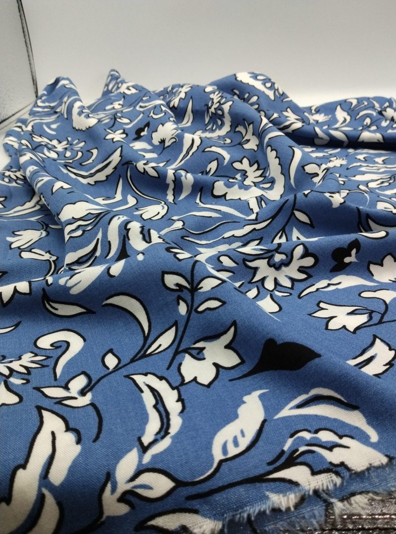 Blue Floral Viscose Cotton Fabric for Dresses, Dress Fabric for Blouses, Blouse Fabric for Skirts, Skirt Fabric Drapey Soft (150x100 cm)