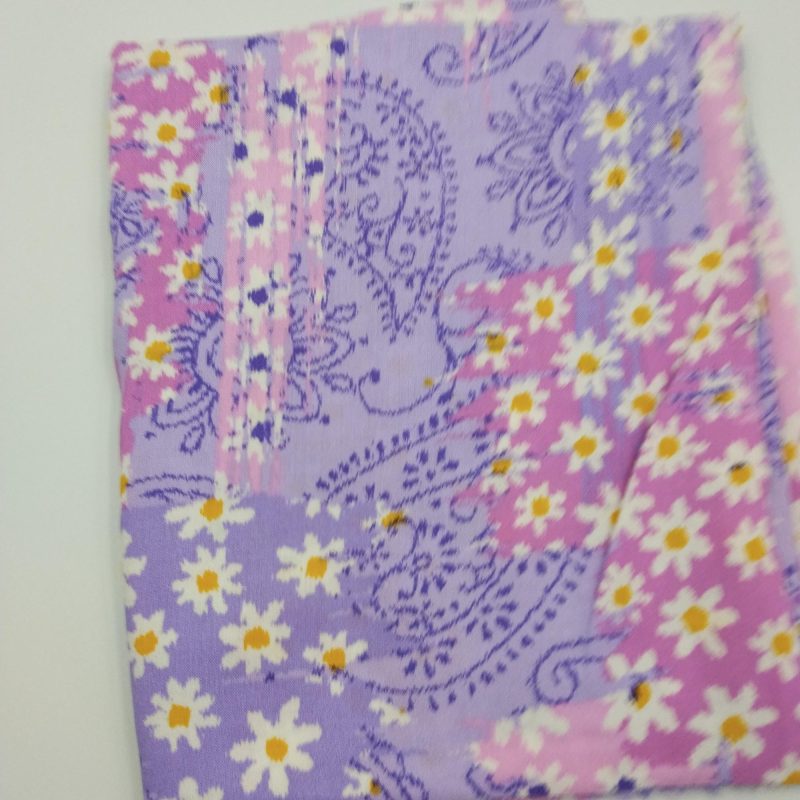 Purple Daisy Cotton Viscose Fabric – Soft Lightweight Floral Material for Dresses, Blouses & Summer Sewing | 150x100 cm