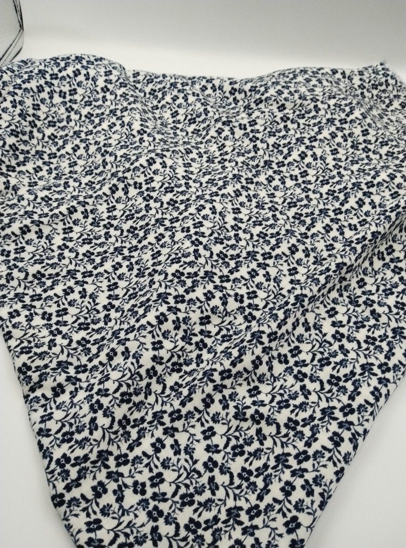 Navy Floral Cotton Viscose Fabric by the Yard – Soft Lightweight Material for Dresses,Blouses,Skirts & Sewing (Width 150cm 1,64 yard 57 inc)