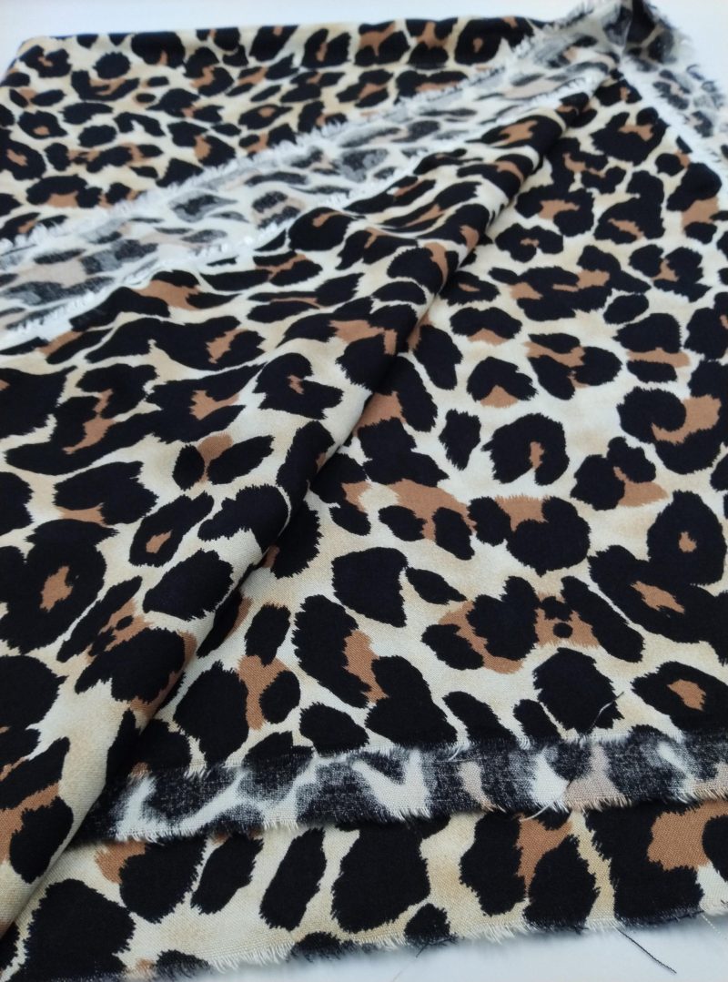 Leopard Print Viscose Cotton Fabric for Dresses, Dress Fabric for Blouses, Blouse Fabric for Skirts, Skirt Fabric Drapey Soft (150x100 cm)