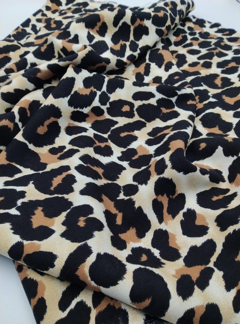 Leopard Print Viscose Cotton Fabric for Dresses, Dress Fabric for Blouses, Blouse Fabric for Skirts, Skirt Fabric Drapey Soft (150x100 cm)