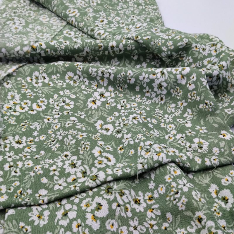Green Floral Viscose Cotton Fabric for Dresses, Dress Fabric for Blouses, Blouse Fabric for Skirts, Skirt Fabric Drapey Soft (150x100 cm)
