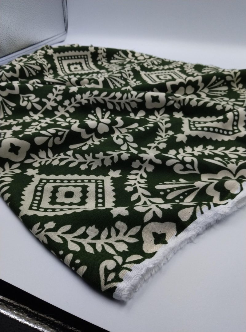 Green Floral Viscose Fabric for Dresses, Skirt & Shirt Making – Soft Drapey Cotton Blend Material by Yard (150x100cm | 59x39in)