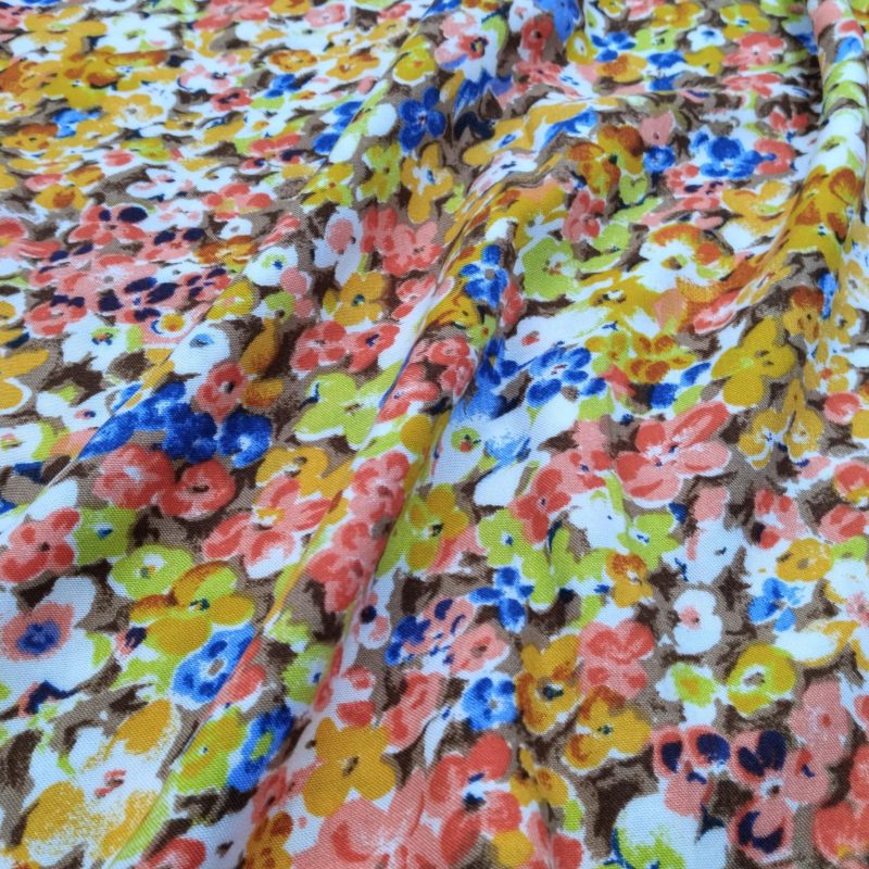 Multicolor Floral Cotton Viscose Fabric – Drapey Lightweight Material for Dress, Blouse, Skirt, Shirtmaking (150cm x 100cm)