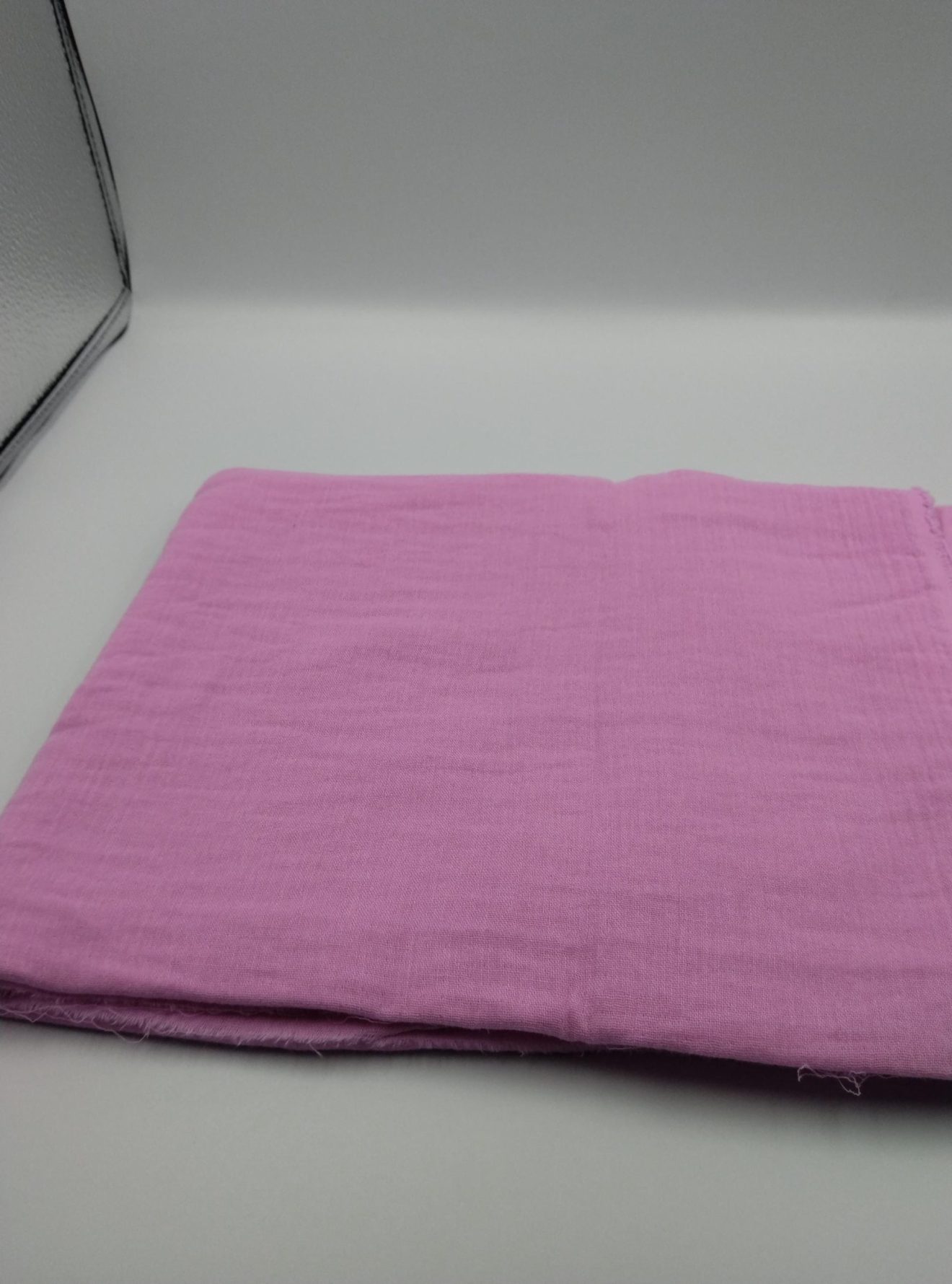 Pembe Çift Katlı Gazlı Pamuk Muslin Kumaş – Yumuşak, Nefes Alan ve Hafif Doku | 150 cm x 100 cm