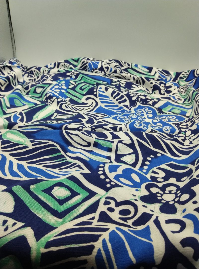 Blue White Patterned Viscose Belmando Fabric by the Yard – Drapey, Soft Silk-Feel Material for Dresses, Kimonos, Blouses | 150x100 cm