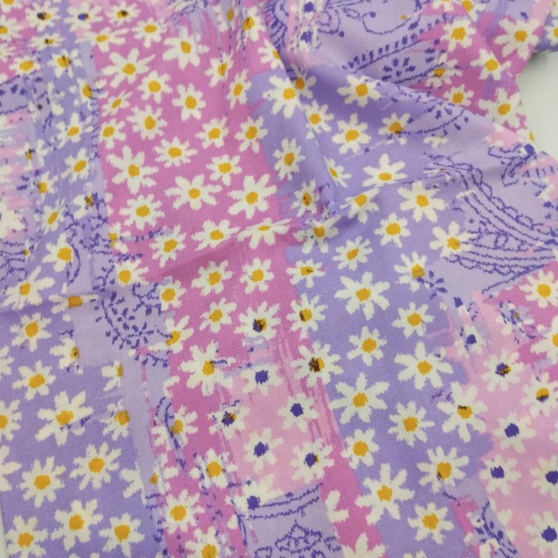 Purple Daisy Cotton Viscose Fabric – Soft Lightweight Floral Material for Dresses, Blouses & Summer Sewing | 150x100 cm