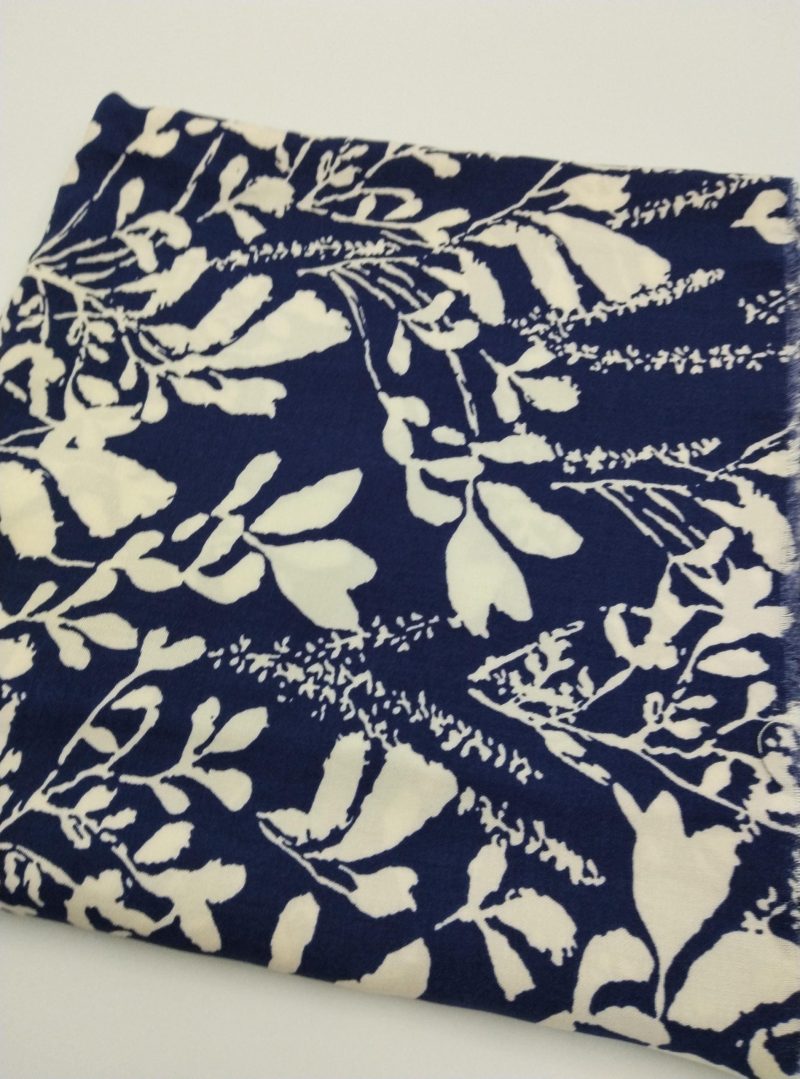 Blue Botanical Cotton Viscose Fabric – Lightweight Soft Material for Dresses, Kimonos, Blouses & Summer Outfits | 150x100 cm (59x39 in)