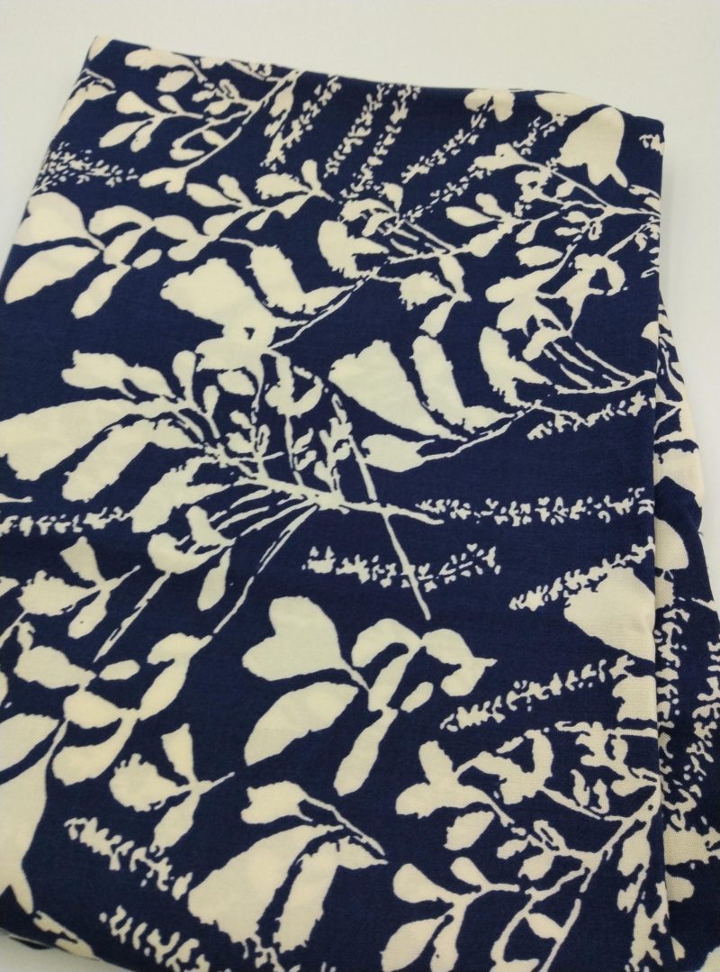 Blue Botanical Cotton Viscose Fabric – Lightweight Soft Material for Dresses, Kimonos, Blouses & Summer Outfits | 150x100 cm (59x39 in)