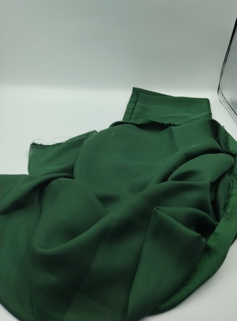 Emerald Green Satin Chiffon Fabric by the Yard – Soft Drapey Shiny Silk-Like Material for Dresses, Gowns, Blouses| 59x39 in (150x100 cm)