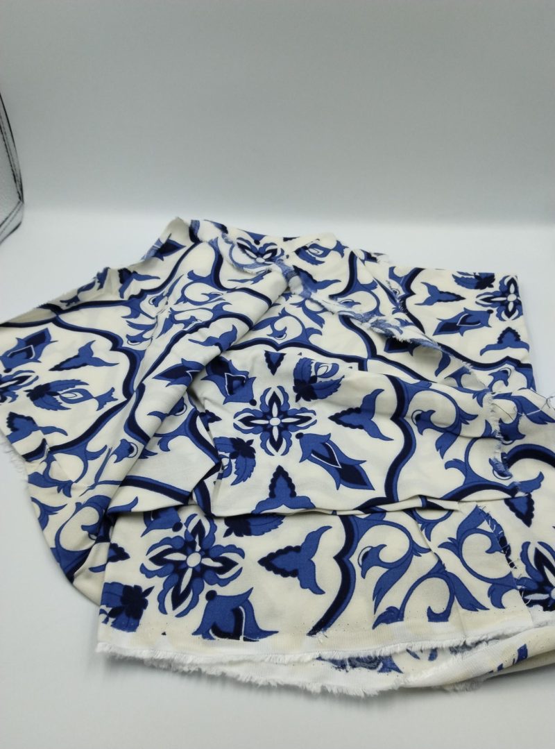 Blue Tile Pattern Cotton Viscose Fabric by the Yard – Soft Lightweight Material for Dresses, Kimonos, Blouses | 59x39 in (150x100 cm)