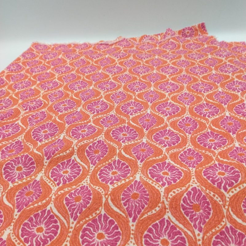 Orange Red Crinkle Jersey Knit Fabric by the Yard – Drapey Stretchy Material for Dresses, Blouses, Scarves | 59x39 in (150x100 cm)