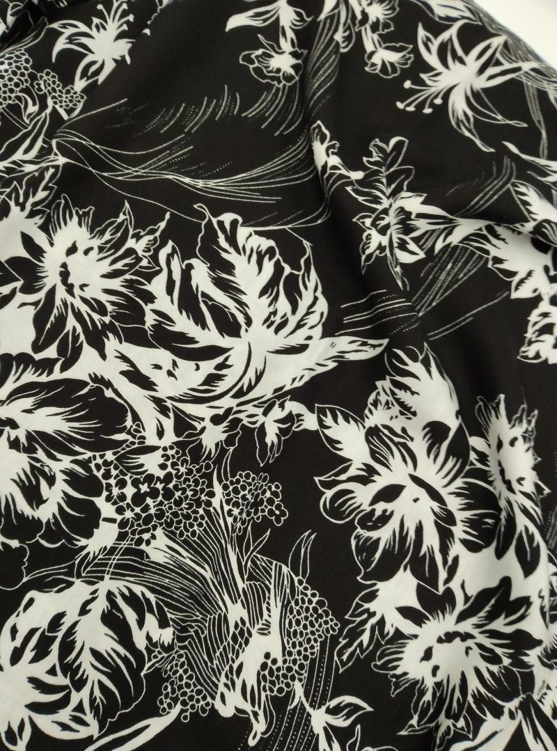 Black White Floral Cotton Viscose Fabric by the Yard – Lightweight Soft Drapey Material for Dresses, Blouses, Skirts | 59x39 in (150x100 cm)