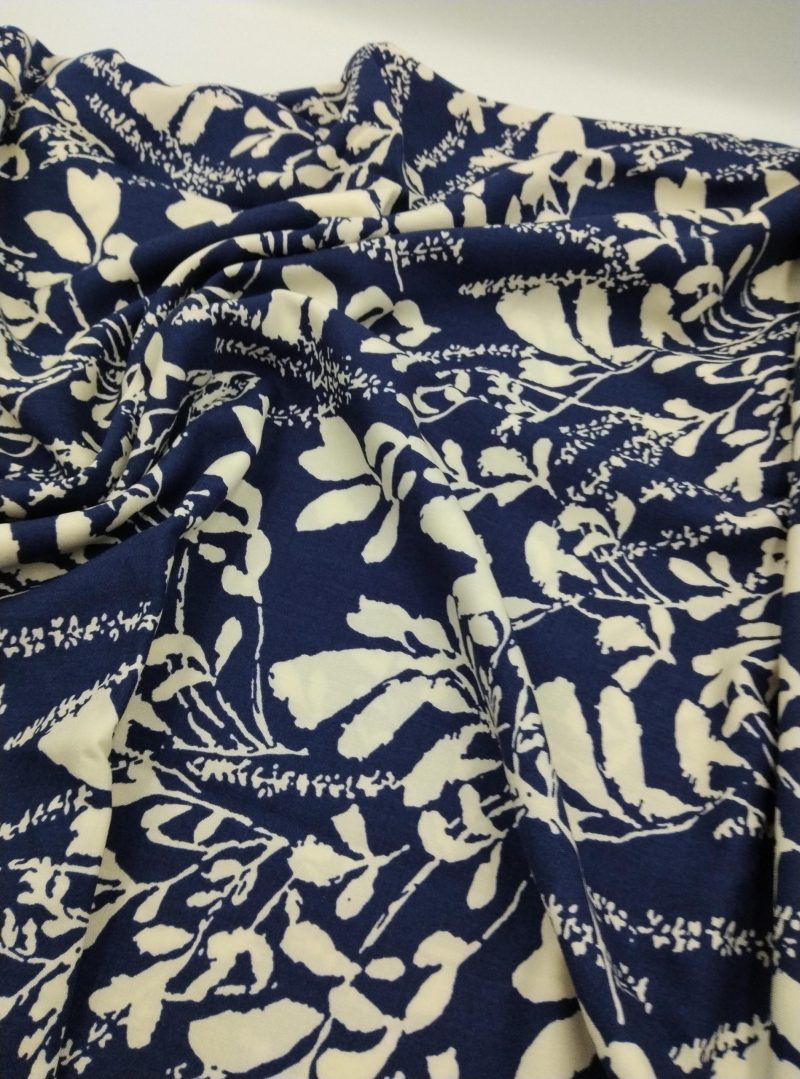 Blue Botanical Cotton Viscose Fabric – Lightweight Soft Material for Dresses, Kimonos, Blouses & Summer Outfits | 150x100 cm (59x39 in)