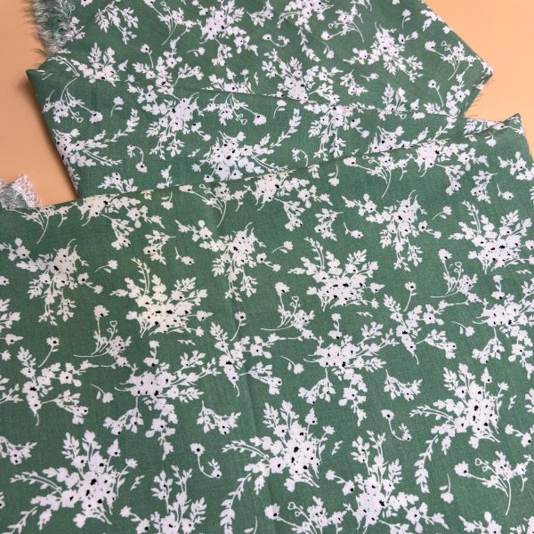 Yeşil Bugenvilla Çiçek Desenli Viskon – Yazlık, Dökümlü ve Rahat Kumaş | 150x100 cm ELNV81