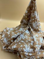 Camel Bugenvilla Çiçek Desenli Viskon Kumaş – Yumuşak, Dökümlü ve Nefes Alan Yazlık Kumaş | 150x100 cm - ELNV82 - Görsel 2