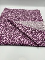 Pembe Mini Çiçek Desenli Pamuk Viskon Kumaş – Yumuşak, Hafif ve Dökümlü Yazlık Kumaş | 150x100 cm ELNV78