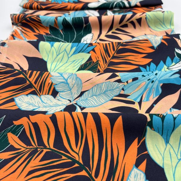 Tropikal Palmiye Yaprağı Desenli Viskon Voile Kumaş – Yumuşak, Hafif ve Dökümlü Yazlık Kumaş | 145x100 cm ELNV79