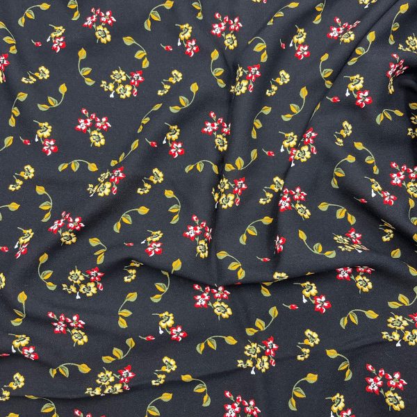 Siyah Çiçek Desenli Pamuk Viskon Kumaş – Yumuşak, Dökümlü Elbiselik, Bluzluk ve Etek Kumaşı | 150x100 cm - ELNV65