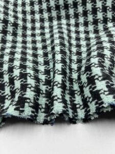 Mint Yeşili & Siyah Kazayağı Desenli Dokuma Kumaş – Tok Yapılı, Şık ve Dayanıklı 150 cm En – ELNSAN20