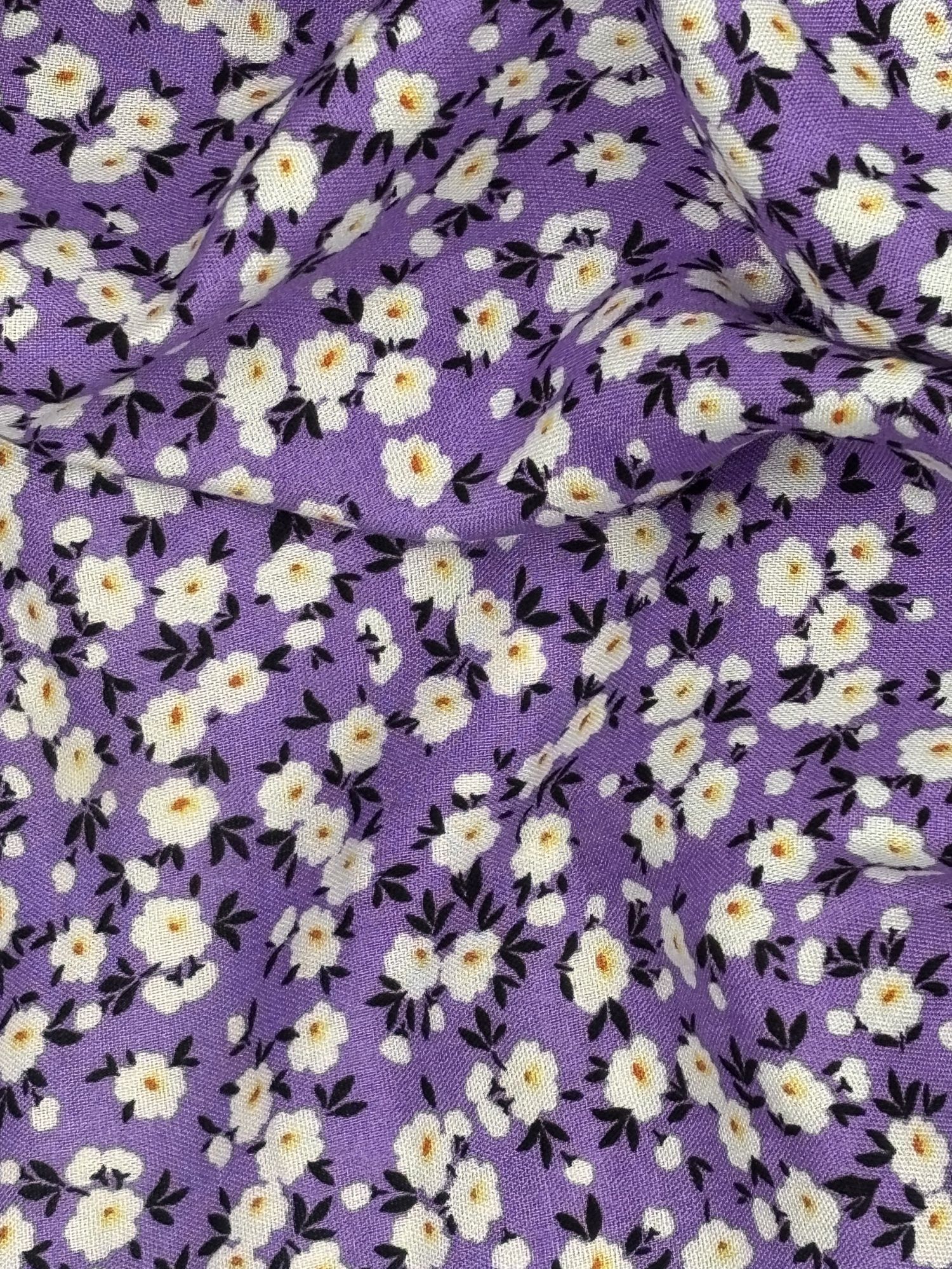 ELNV111 (9) Mor Çiçek Desenli Viskon Kumaş – Lüks Elbiselik Yazlık Kumaş 150 cm En | ELNV111 - Görsel 1